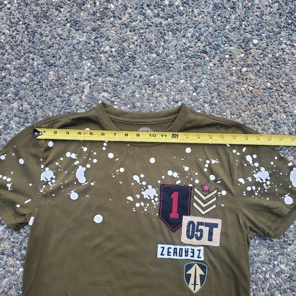 Bleecker and Mercer Green Patchwork T-shirt Size Large - Picture 2 of 10